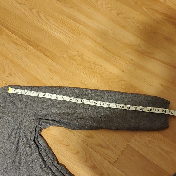 Women's Gray size Large Winter Coat. - Picture 11 of 15